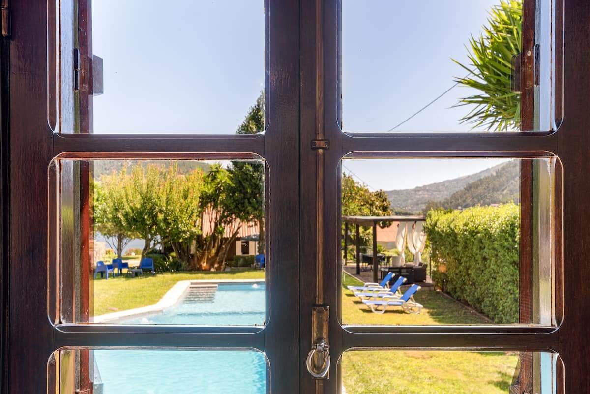 Vista Quarto Bungalow Piscina
